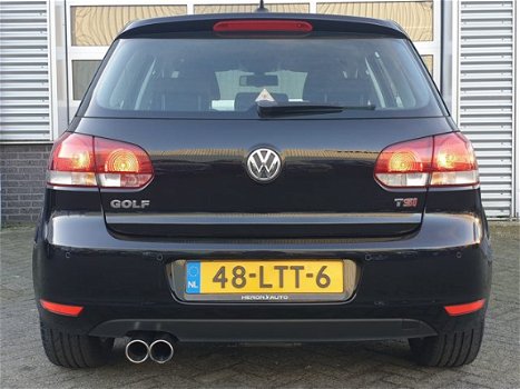 Volkswagen Golf - 1.4 TSI Highline* Automaat*Xenon*Navigatie*Pdc V/A - 1