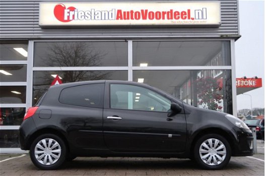 Renault Clio - 1.4-16V Extreme / 161.922 km / Goed onderhouden / 2007 - 1