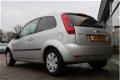 Ford Fiesta - 1.6 TDCi Ghia / Radio Cd / Airco / 2005 - 1 - Thumbnail