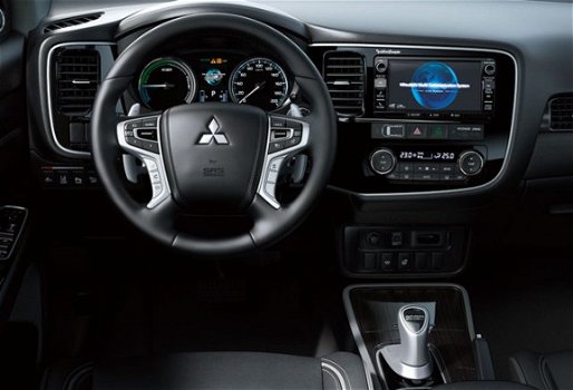 Mitsubishi Outlander - 2.0 PHEV Executive Edition | NW MODEL | PDC | CAM | NAVI | LMV | EX BTW | - 1