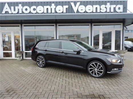 Volkswagen Passat Variant - 1.6 TDI Highline 50 procent deal 7475, - ACTIE App-Connect / Keyless GO - 1