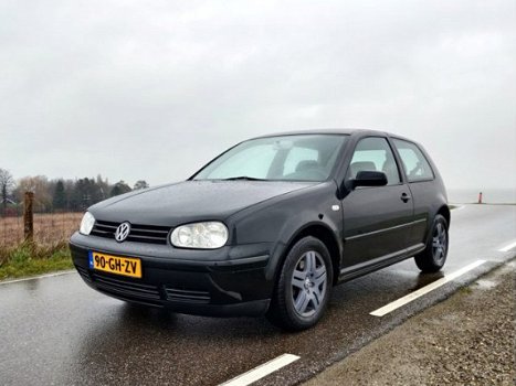 Volkswagen Golf - 1.9 TDI Comfortline Goed rijdende Golf Diesel - 1