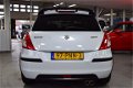 Suzuki Swift - 1.2 Exclusive Keyless Start /Entry Clima Sport Zeer mooie uitvoering - 1 - Thumbnail