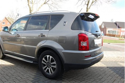 SsangYong Rexton - 4x4 SAPPHIRE - Grijs kenteken - Handgeschakkeld - Marge - 1