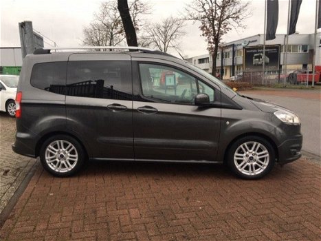 Ford Tourneo Courier - 1.5 TDCi Titanium 98.000km 5 Persoons 2x Schuifdeur, Airco - 1