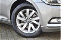 Volkswagen Passat Variant - 1.6 TDI Automaat Ergo Stoelen Navigatie Clima Cruise Control Lmv - 1 - Thumbnail