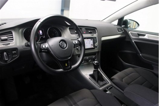 Volkswagen Golf Variant - 1.0 TSI 116pk Comfortline Navigatie DAB+ Camera Climate Control - 1