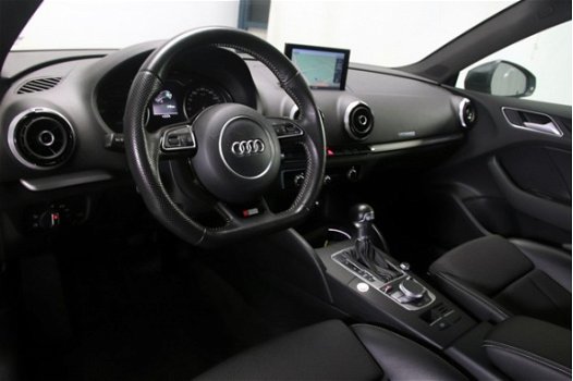 Audi A3 Sportback - 1.4 e-tron PHEV Ambition Pro Line plus S-Line Navigatie Half-Leder LED Climate C - 1