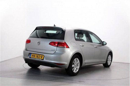 Volkswagen Golf - 1.0 TSI 116pk Trendline DSG Navigatie DAB+ Climate Control - 1
