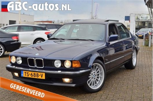 BMW 7-serie - 735I autom. E32 Youngtimer € 10, - p/mnd - 1
