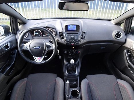 Ford Fiesta - ST-Line 1.0 EcoBoost 125PK | Privacy glass | 17'' LM | Climate | Voorruitverw. | 3drs - 1