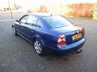 Volkswagen Passat - 2.3 V5 Comfortline clima - 1 - Thumbnail