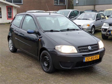 Fiat Punto - 1.3 JTD Dynamic Peter Mulder JR Emmer-Compascuum - 1