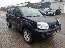 Nissan X-Trail - 2.0 Comfort 2wd