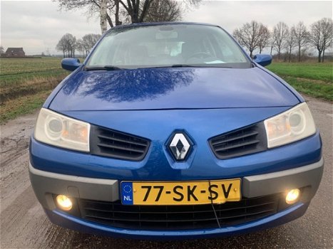 Renault Mégane - 1.6-16V Dynamique Comfort / 120.000km nap 5drs - 1