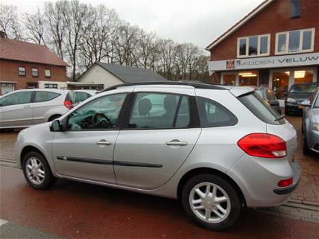 Renault Clio Estate - 1.2 TCE Sélection Dealer Onderhouden Clima / Navi / Cruise / Lm Velgen 2 Eigen - 1