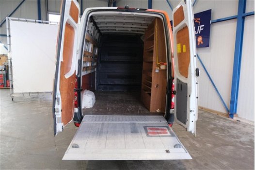 Volkswagen Crafter - 30 2.5 TDI L2H2 Elec Laadlift - N.A.P. Airco, Cruise - 1