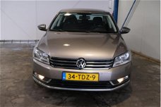 Volkswagen Passat - 1.4 TSI Comfortline BlueMotion - N.A.P. Airco, Cruise, Navi, PDC, Trekhaak