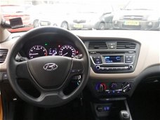 Hyundai i20 Coupé - 1.2 i-Motion, Airco, LM-velgen