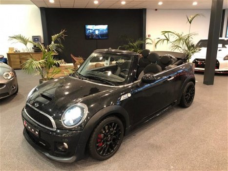 Mini Mini Cabrio - 1.6 John Cooper Works *ACTIE* | CABRIO | LEDER | BI XENON | NAVI | STOELVERWARMIN - 1