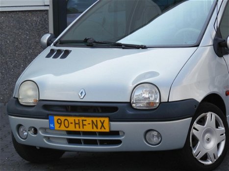 Renault Twingo - 1.2-16V Epicéa APK 11-2020 (bj2001) - 1