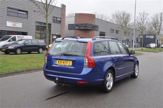 Volvo V50 - 2.0D Summum NAVIGATIE/STOELVERWARMING NETTE STAAT - 1