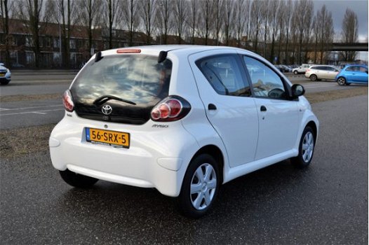 Toyota Aygo - 1.0-12V Cool AIRCO / 5-DEURS / NIEUWE APK - 1