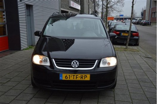 Volkswagen Touran - 1.9 TDI Business 5Drs I Airco I Sport velgen I Dealer onderhouden - 1