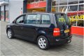 Volkswagen Touran - 1.9 TDI Business 5Drs I Airco I Sport velgen I Dealer onderhouden - 1 - Thumbnail