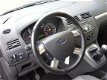 Ford Focus C-Max - 1.6-16V Futura Dealer onderhouden, APK tot 25-01-2021 - 1 - Thumbnail