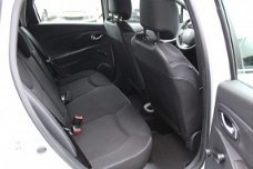 Renault Clio Estate - 1.5 dCi ECO Expression (90pk) Navi/ Airco/ Cruise/ Elek. pakket/ Isofix/ Bluet