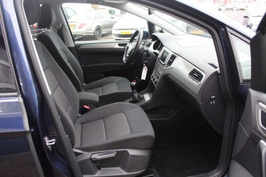 Volkswagen Golf Sportsvan - 1.6 TDI Comfortline BlueMotion (111pk) Navi/ Clima/ Cruise/ Elek. pakket - 1
