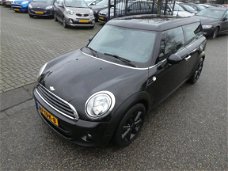 Mini Mini Clubman - ONE BLACK EDIT P-DAK