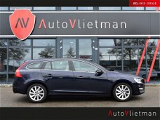 Volvo V60 - 2.0 T3 Momentum || Cruise control || Navigatie || Leder interieur || Climate control ||