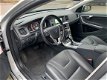 Volvo V60 - PLUG IN HYBRID 2.4 D6 AWD PRIJS INCL BTW SUM.LEDER/XEN/NAVI/ - 1 - Thumbnail