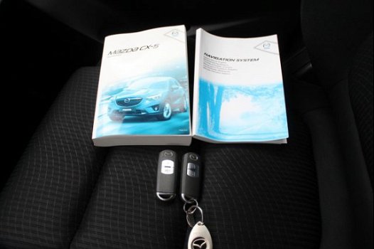 Mazda CX-5 - 2.0 TS+ Lease Pack 2WD Navigatie/Climate controle/Cruise controle/Xenon/Parkeersensoren - 1