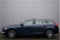 Volvo V60 - 2.4 D6 AWD Plug-In Hybrid Summum Zwart Leder, Schuif/Kanteldak, Standkachel, Xenon, Elek - 1 - Thumbnail