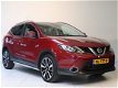 Nissan Qashqai - 1.2 Tekna/Clima/Navi/Camera/PDC/Sidebars/Leder/Led/Panoramadak/Zeer compleet - 1 - Thumbnail