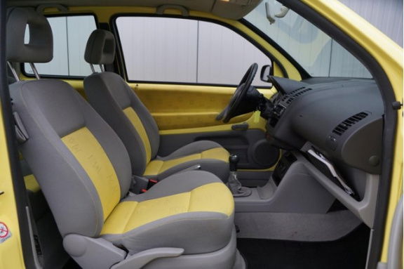 Volkswagen Lupo - 1.4-16V / 93dkm NAP / Lichtmetaal / Open air / Leuke starters auto - Afbeelding 3