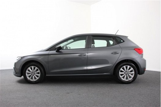 Seat Ibiza - 1.0 MPI Style (E.c.c. Airco/Blue tooth/Cruise control/LMV/Navigatie dmv Full Link) - 1