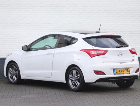 Hyundai i30 - 1.6 GDI i-Magine Leer Navi Camera Climate 48885 km - 1