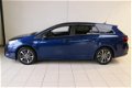 Toyota Avensis Touring Sports - 1.8 VVT-i Executive Business - 1 - Thumbnail