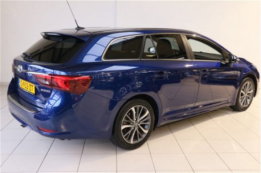 Toyota Avensis Touring Sports - 1.8 VVT-i Executive Business - 1