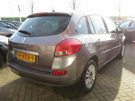 Renault Clio Estate - 1.2 TCE Collection | 1e EIGENAAR | AIRCO | NAVI | INC. BOVAG GARANTIE - 1