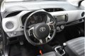 Toyota Yaris - 1.0 VVT-I Aspiration 5drs [ Airco Audio radio/mp3 Achteruitrijcamera ] - 1 - Thumbnail