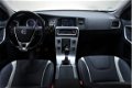Volvo V60 - 1.6 T3 R-Design [Xenon Adaptive cruise 100% dealer auto] - 1 - Thumbnail
