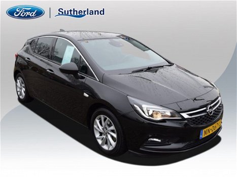 Opel Astra - 1.6 CDTI Innovation 5drs 110pk | Trekhaak | Comfort Stoelen | Camera | Navigatie | Deal - 1