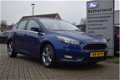 Ford Focus - 1.0 Ecoboost Titanium 125pk Navigatie | Trekhaak | Climate control | Dealer onderhouden - 1 - Thumbnail