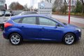 Ford Focus - 1.0 Ecoboost Titanium 125pk Navigatie | Trekhaak | Climate control | Dealer onderhouden - 1 - Thumbnail