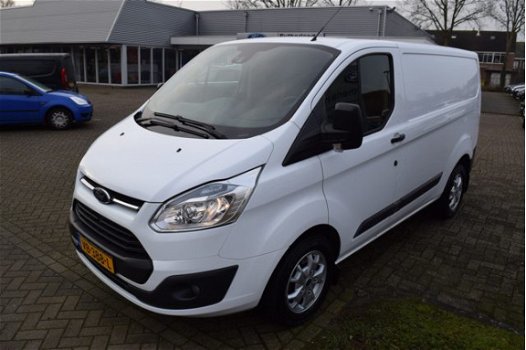 Ford Transit Custom - 270 2.2 TDCI L1H1 Trend 100pk Navigatie | Camera | Lichtmetalen velgen | Trekh - 1